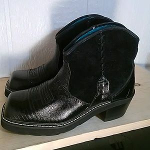 Ariat western square tip boots